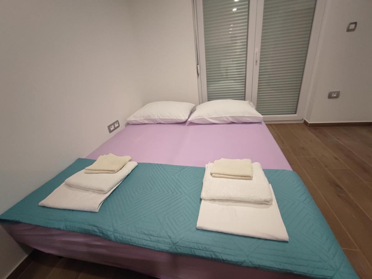 Appartement Dali II à Novalja Extérieur photo