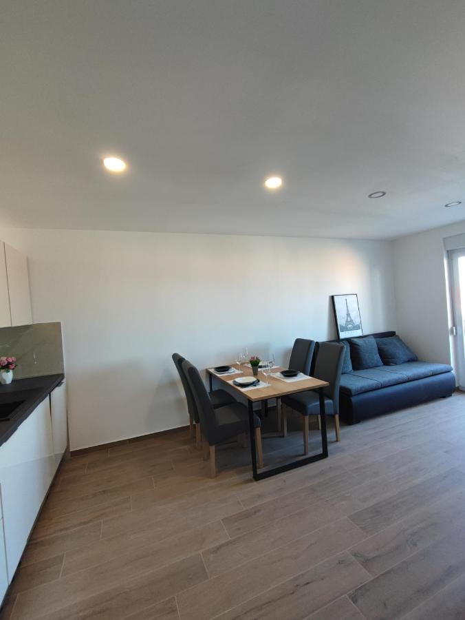 Appartement Dali II à Novalja Extérieur photo