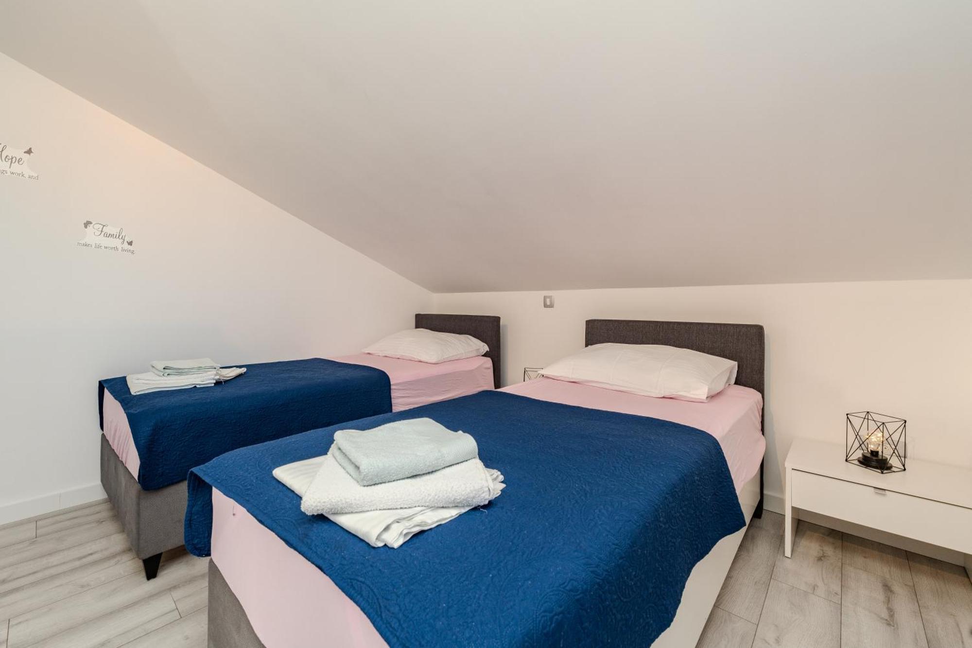 Appartement Dali II à Novalja Extérieur photo